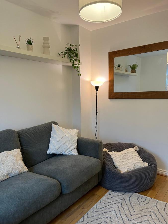Homely 2 Story Cathedral City Apartment Durham Esterno foto